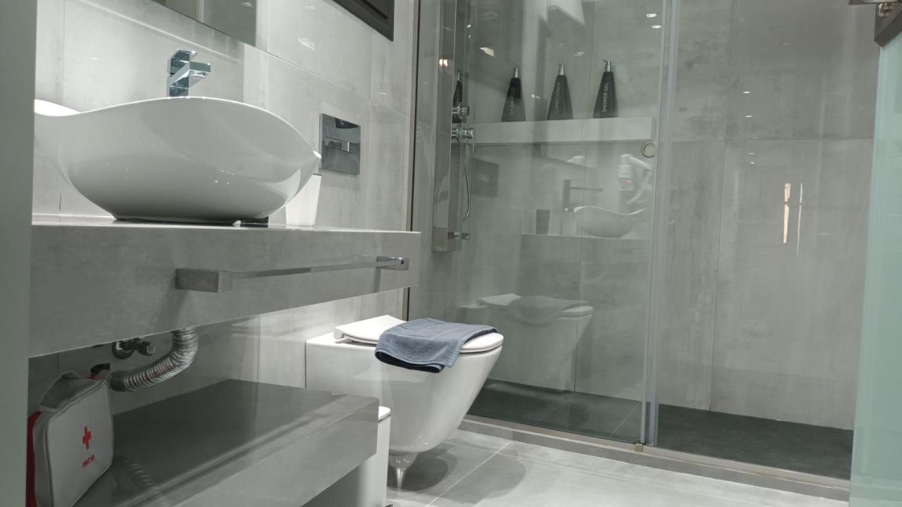 Km Luxury Apart Downtown Heraklion  Luaran gambar