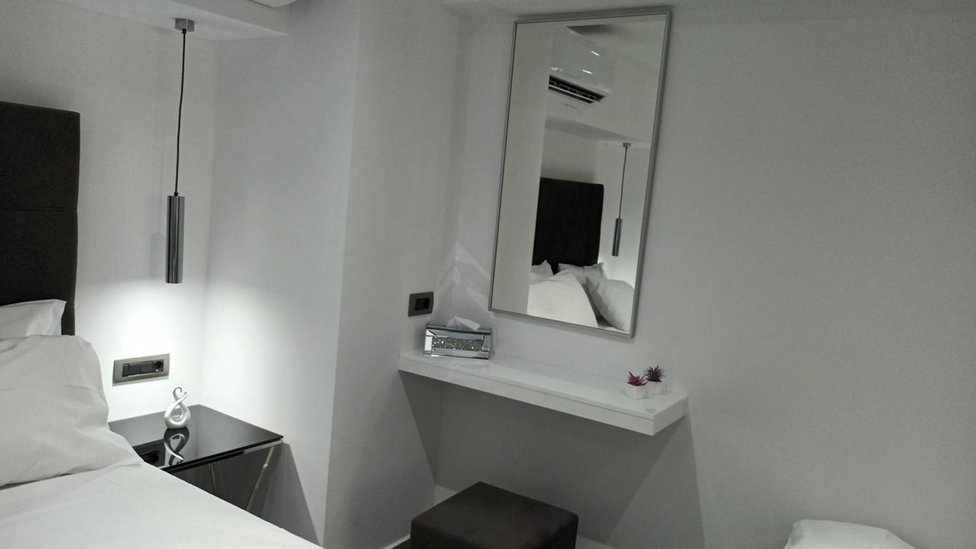 Km Luxury Apart Downtown Heraklion  Luaran gambar